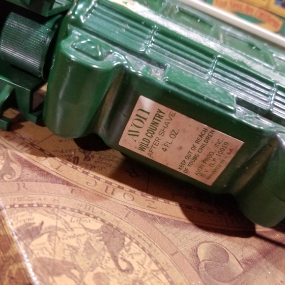 Vintage Avon after shave - Picture 7 of 11